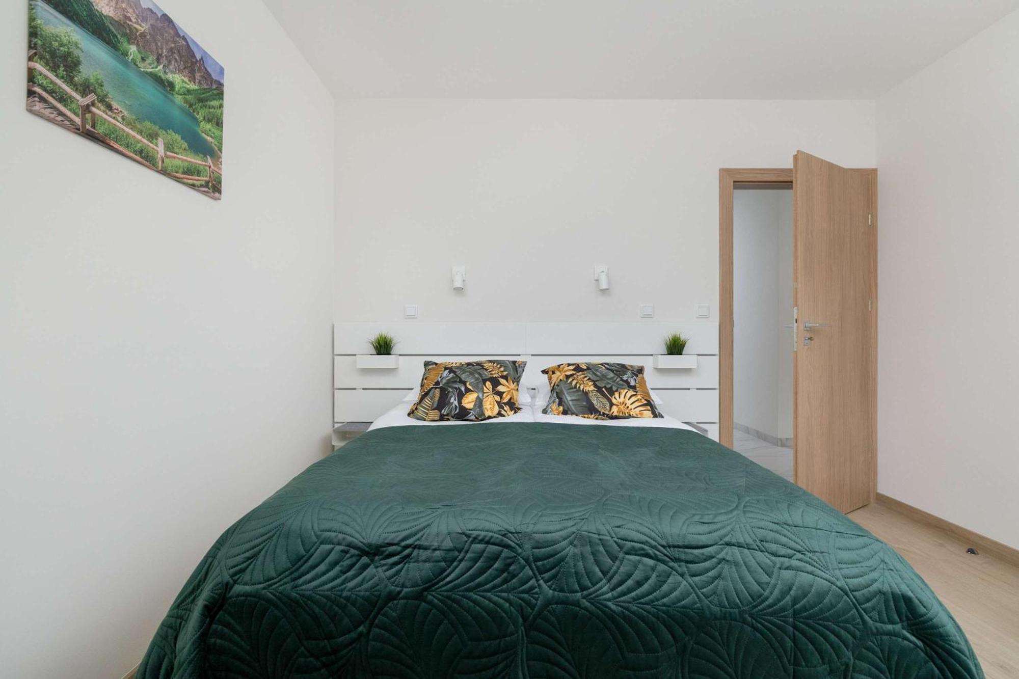 Cozy Apartments Laszkiewicza With Parking By Noclegi Renters Красков Екстериор снимка