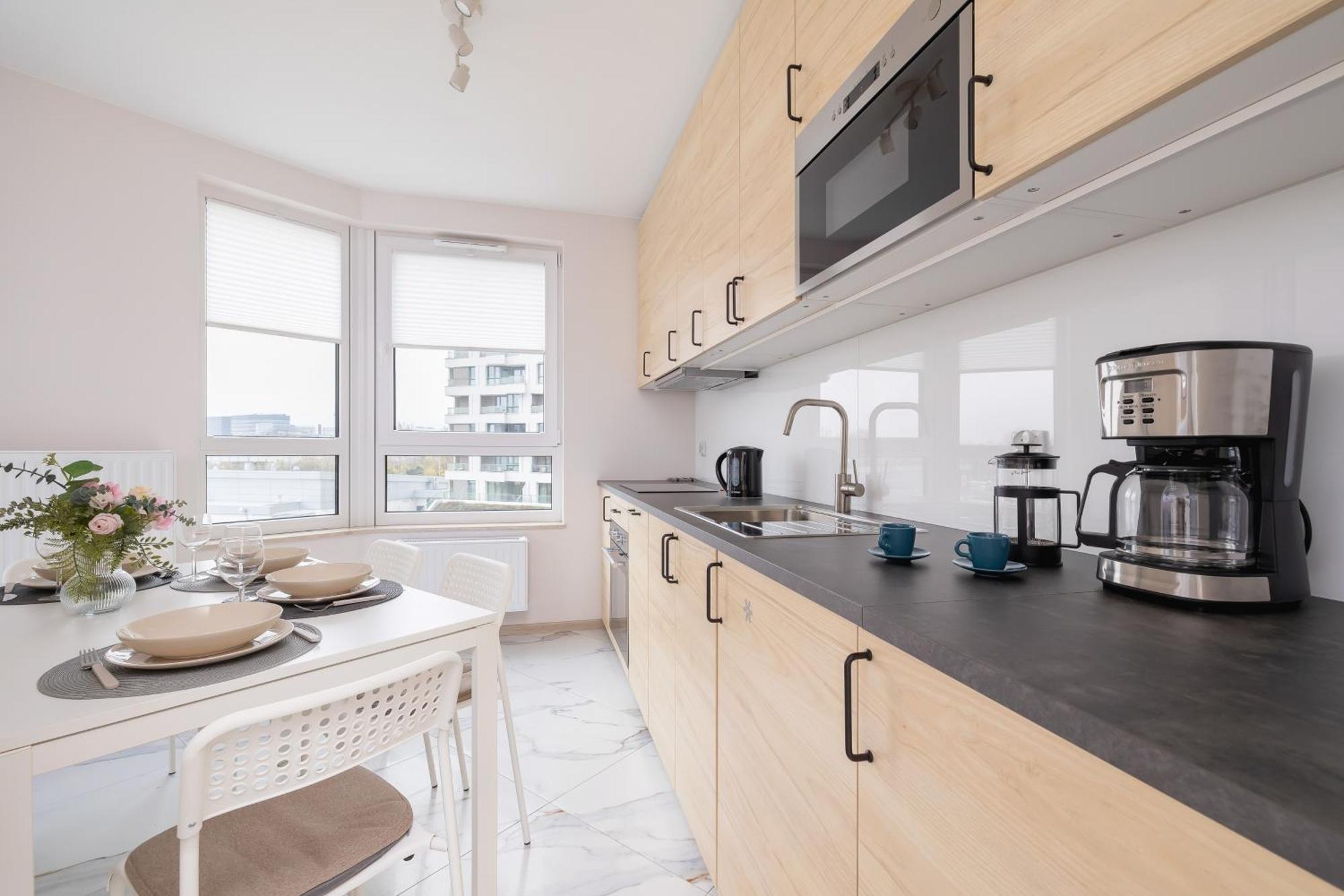 Cozy Apartments Laszkiewicza With Parking By Noclegi Renters Красков Екстериор снимка